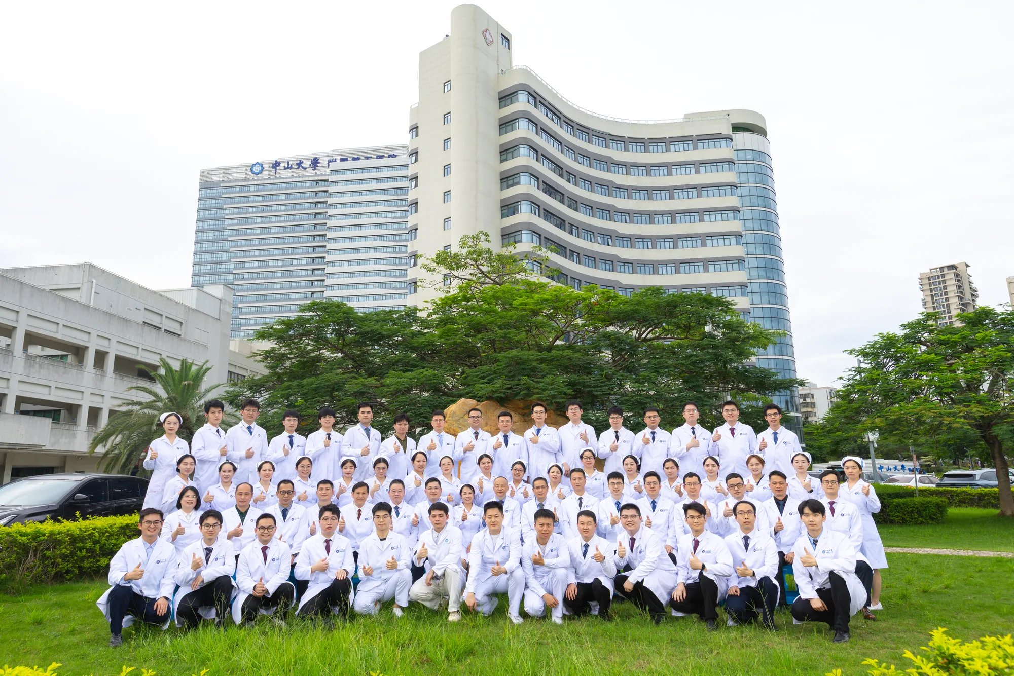 中山大学附属第五医院泌尿外科团队合影